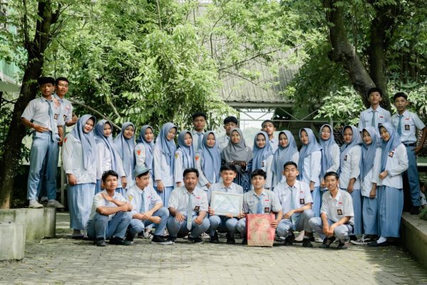 guru smk nurul huda ngawen